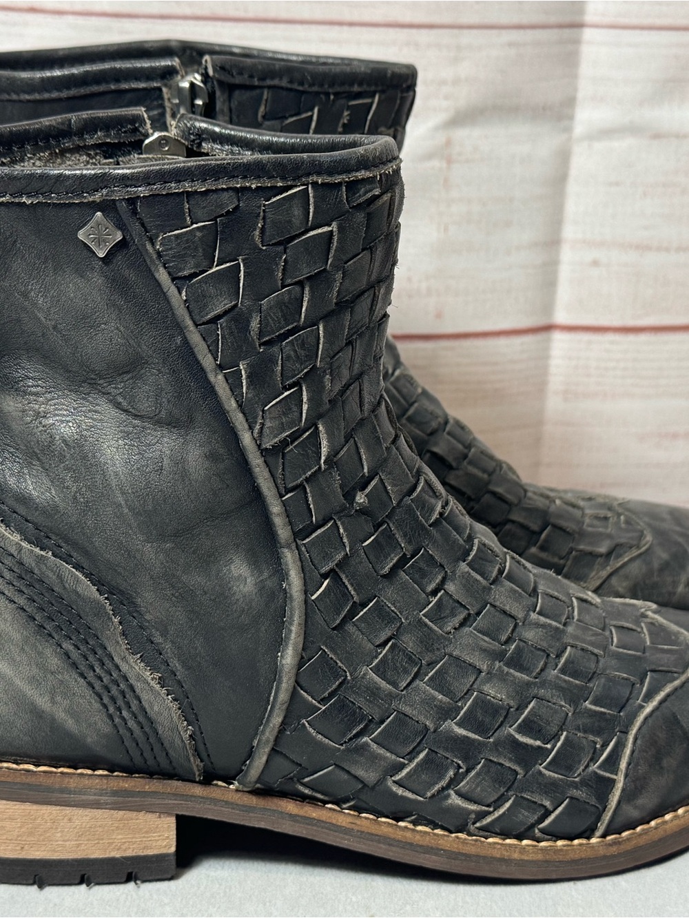 Feud Women's Black Woven Leather Ankle Booties
